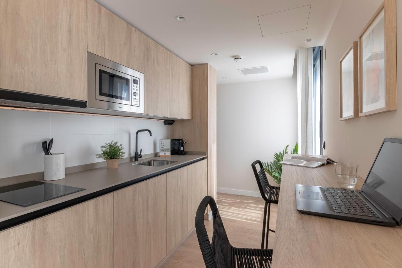Apartamentos Líbere Pamplona Yamaguchi Exterior foto